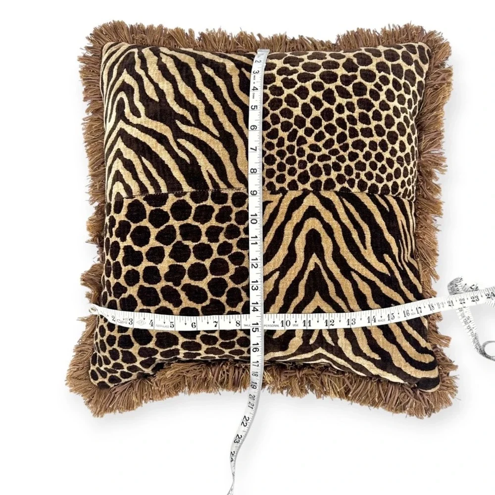 Unbranded reversible safari